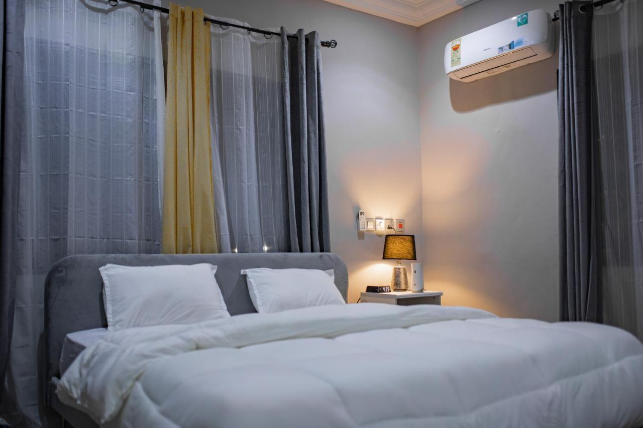 Cloud9 Apartments Άκρα Εξωτερικό φωτογραφία