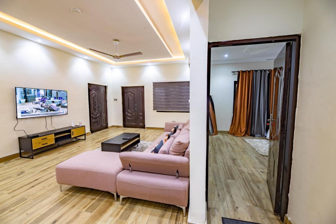 Cloud9 Apartments Άκρα Εξωτερικό φωτογραφία