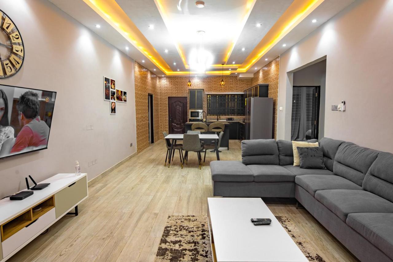Cloud9 Apartments Άκρα Εξωτερικό φωτογραφία